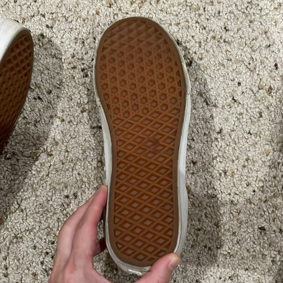 Preloved van’s hiking, walking shoes. Very comfortable. Thoroughly cleaned - Picture 6 of 6